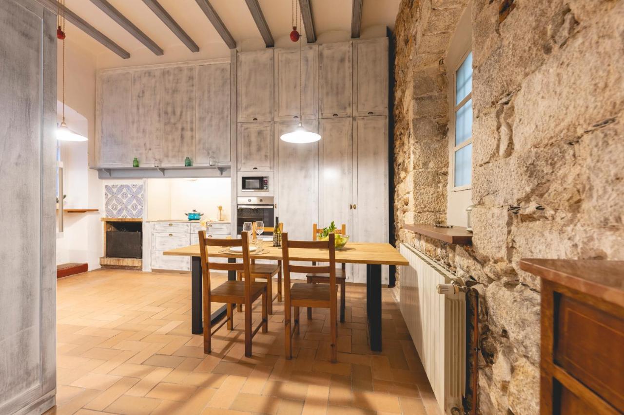 Bravissimo Placa Del Vi, Authentic Historic Apartment خيرونا المظهر الخارجي الصورة